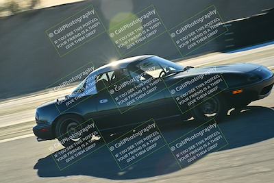 media/Dec-13-2025-Extreme Speed (Sat) [[d129ecb0b9]]/Beginner/Session 3 (Turn 5)/